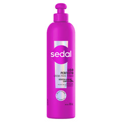 Sedal Liso Perfecto: botella al verter, inicio fácil de tu rutina diaria de cuidado.