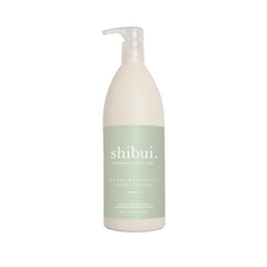 SHIBUI Acondicionador Ultra Hidratante frente a la botella, hidrata profundamente el cabello.