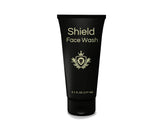 Shield Face Wash: botella de gel para limpieza profunda sin fragancia.