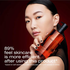 shu uemura Ultime8 Sublime, aplicación con las manos y emulsión limpia.