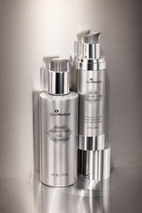 SkinMedica gel purificador de poros, textura en gel suave para un rostro limpio
