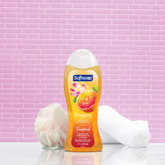 Softsoap espumosa cremosa para lavado suave de piel.