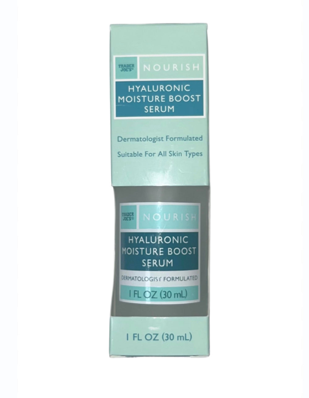 Trader Joe's Sérum ácido hialurónico en botella de 30 ml ofrece hidratación intensa.