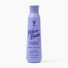 V&Co Wave Babe: botella ondulada para definir ondas con hidratación.
