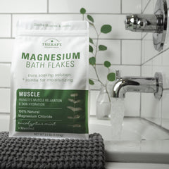 Village Naturals Therapy Muscle Magnesium Bath Flakes textura suave que cuida la piel
