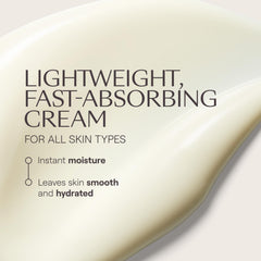Weleda Skin Food Light con caléndula y piel suave.