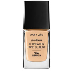 wet n wild textura cremosa de base para tono natural.
