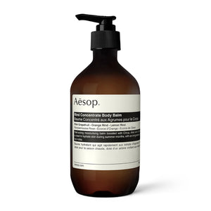 Bálsamo corporal Aesop concentrado con cáscara cítrica, hidratación ligera.