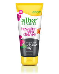 Alba Botanica Detox en tubo con arcilla volcánica para limpieza suave.