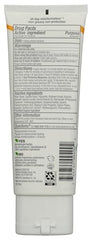 Aplicación diaria con Alba Botanica SPF 50 para piel suave.