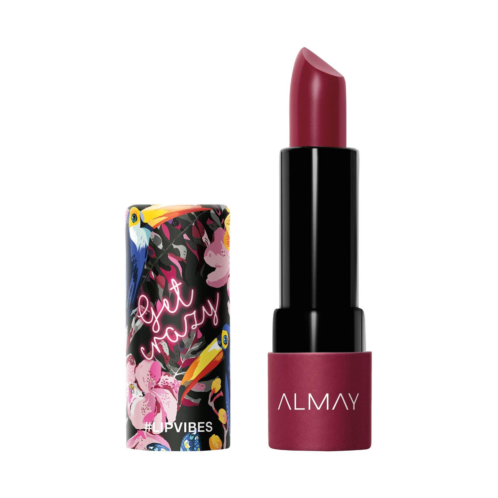 Embalaje compacto de Almay Labial con Vitamina E y Karité para retoques diarios.