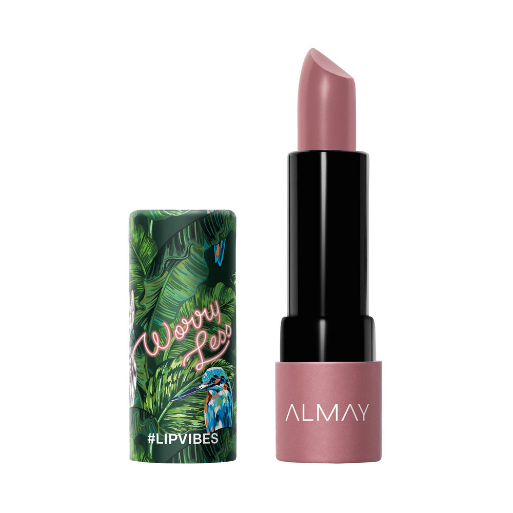 Almay Lip Vibes textura crema suave para labios cómodos.