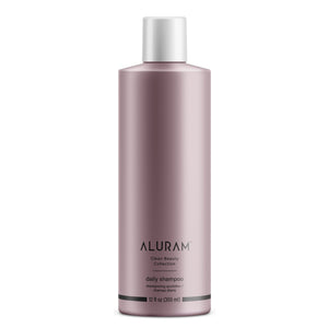 ALURAM Agua de Coco Champú Diario, botella visible, hidratación ligera para todo tipo de cabello.