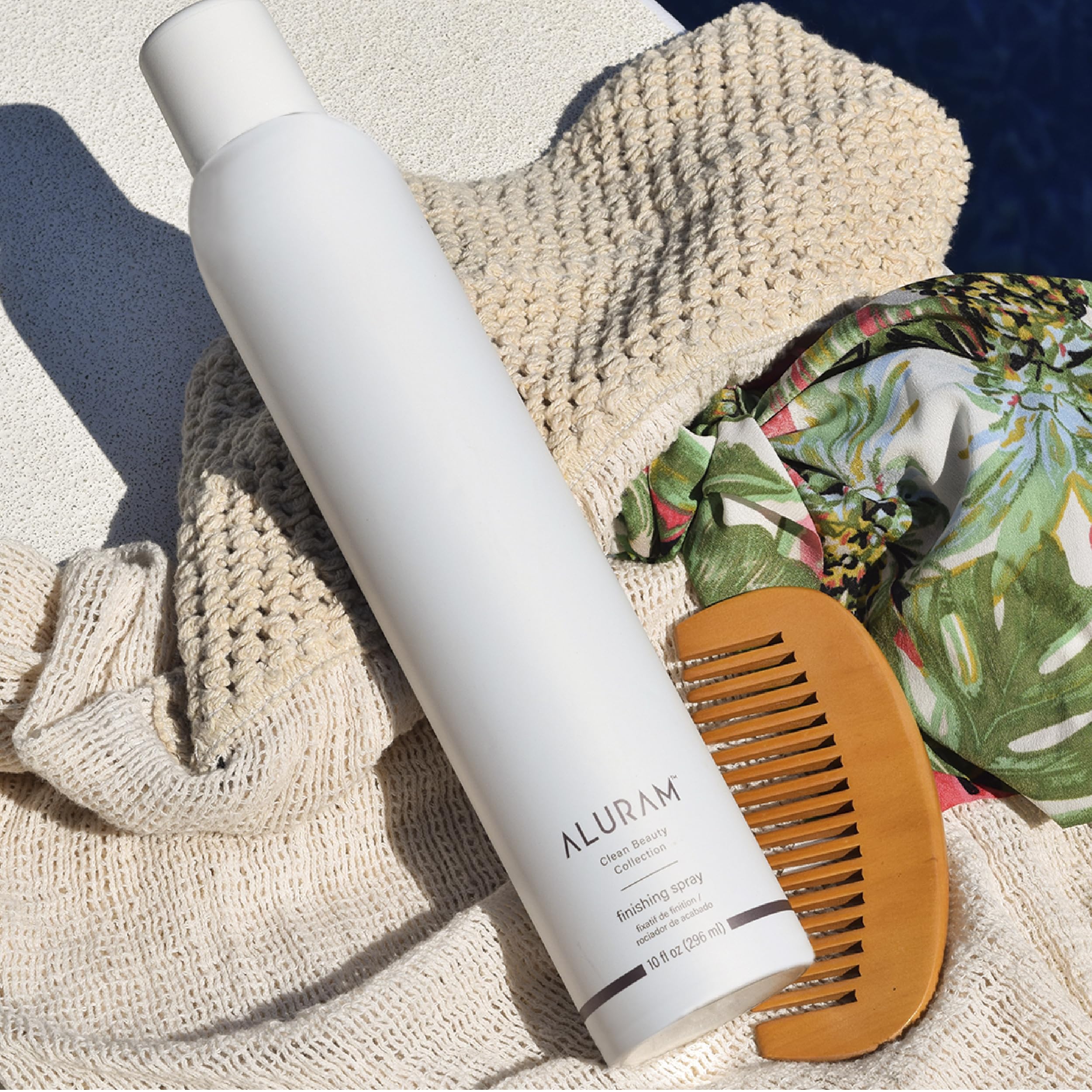 ALURAM Finishing Spray: resistencia a la humedad para controlar el frizz.