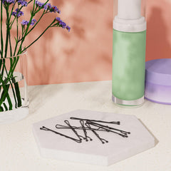 Pin-bobby Amazon Basics negro brillo armoniza con el color del cabello