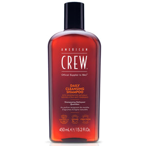 American Crew champú diario para cabello, limpieza suave y sensación fresca tras el lavado.