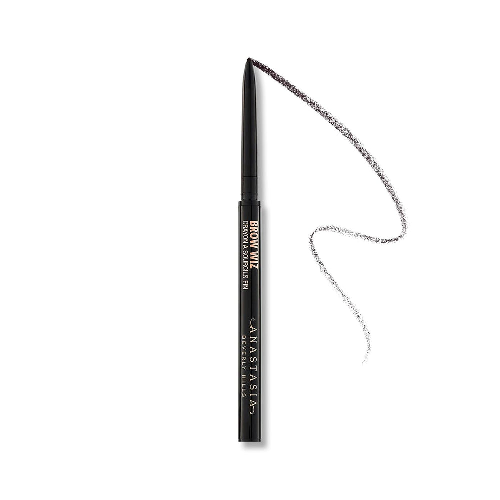Anastasia Beverly Hills Deluxe Mini Brow Wiz Ebony, aplicación detalle para delinear cejas con precisión.