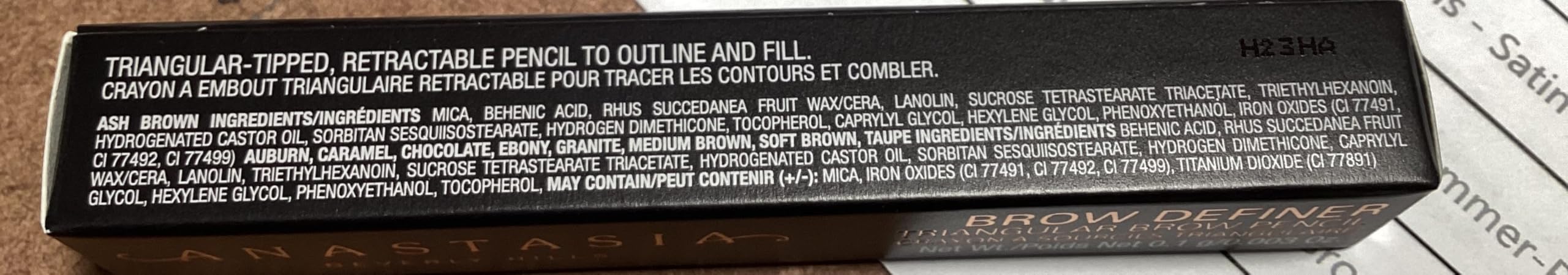 Anastasia Beverly Hills definidor cejas mini, caja portátil para retoques en cualquier lugar.