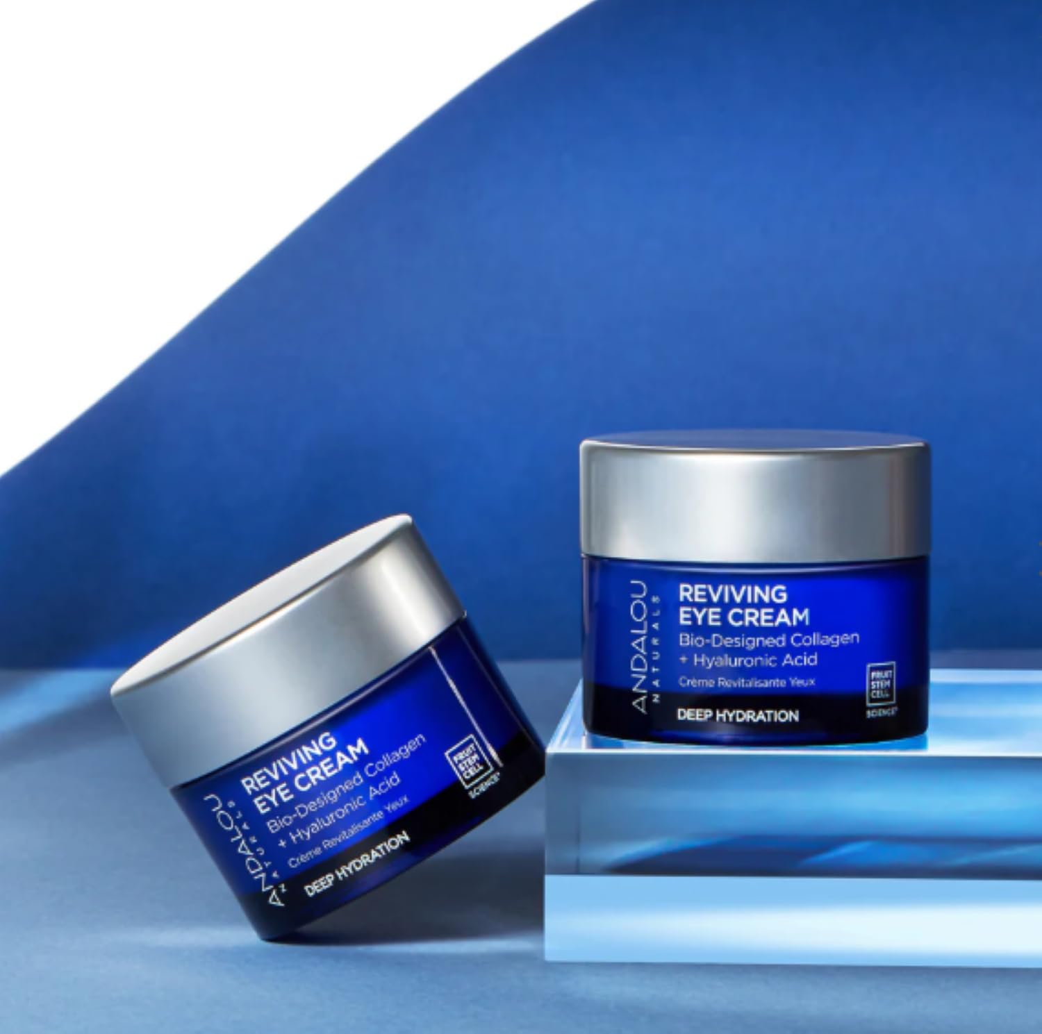 Experiencia de cuidado natural de Andalou Naturals para mirada luminosa.
