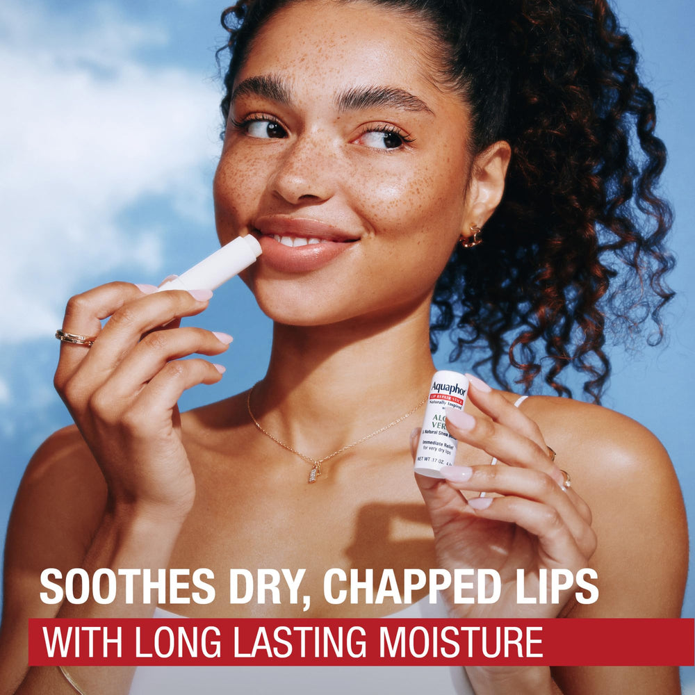 Bálsamo Aquaphor para labios, envase de 0,17onz, cómodo para bolso.