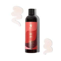 Aplicación en cabello húmedo con As I Am Long and Luxe para desenredar