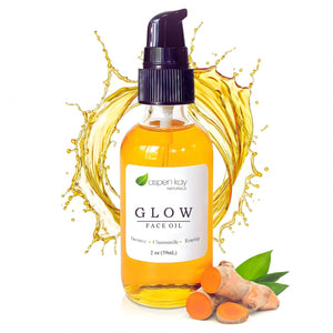 Aspen Kay Naturals Glow: bote de aceite rosa mosqueta con cúrcuma para piel radiante.