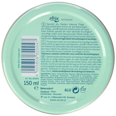 Atrix crema de manos con manzanilla, textura cremosa para aplicar fácilmente.