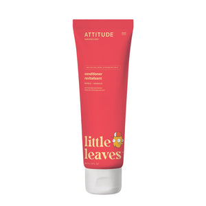 ATTITUDE acondicionador para niños, bote natural, cabello suave y piel sensible.