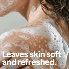 ATTITUDE Ducha: espuma cremosa que limpia sin irritar la piel.