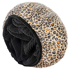 Gorro Auban con interior terry absorbe agua y mantiene el cabello seco.