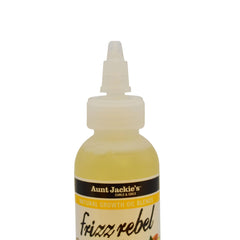 Aunt Jackie's Frizz Rebel muestra cabello brillante y sedoso.