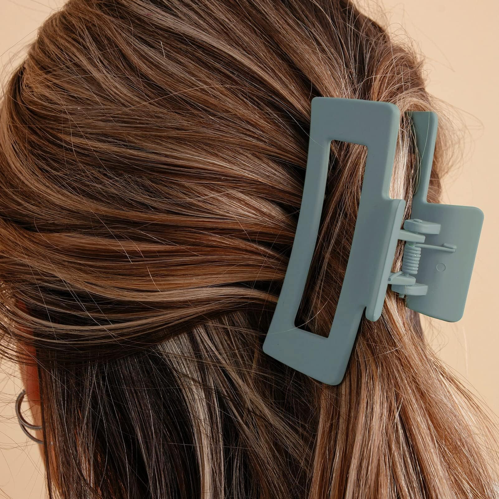 Clip Auseibeely para eventos, estilo formal o casual