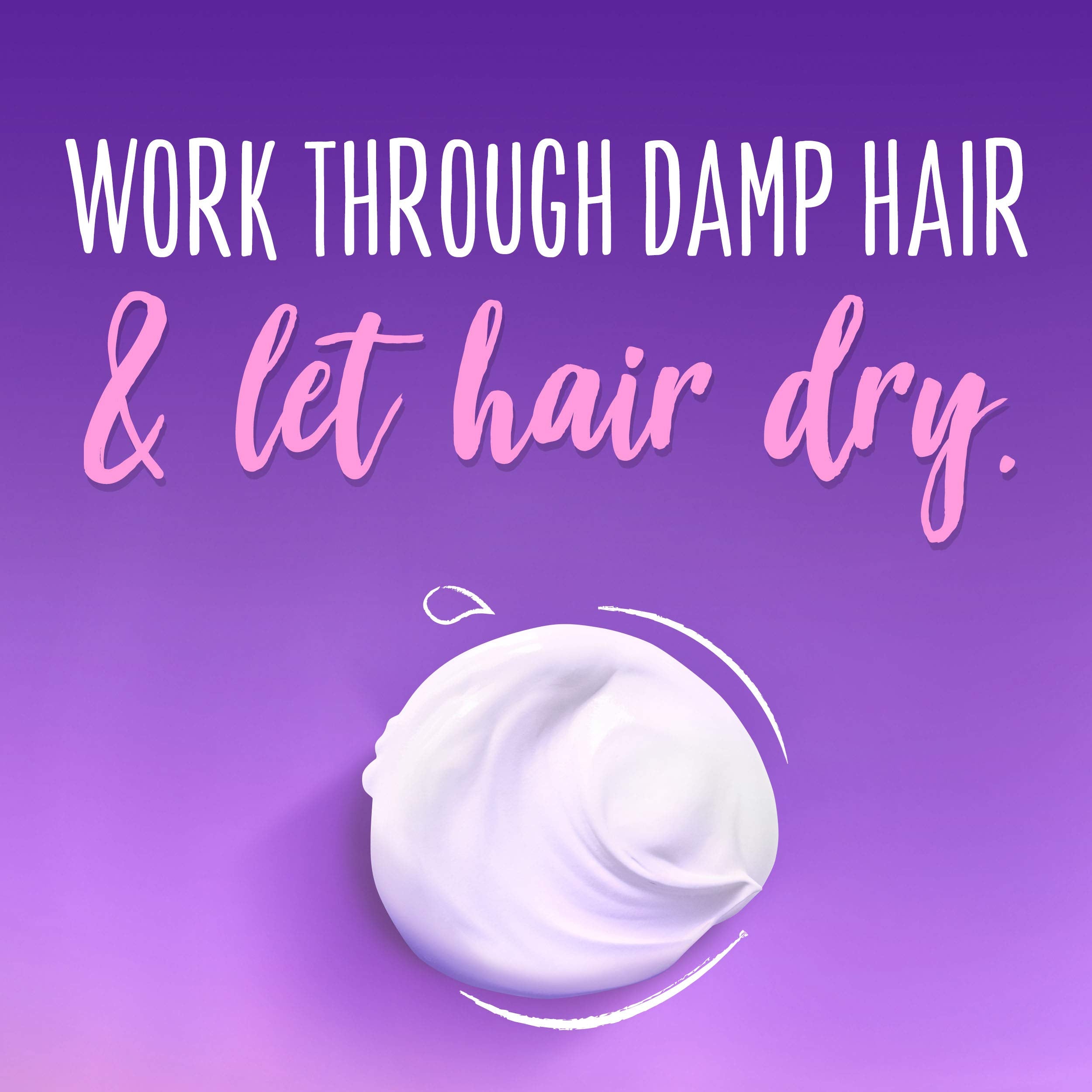 Aussie Mousse: aplicación en cabello húmedo para modelar sin esfuerzo.