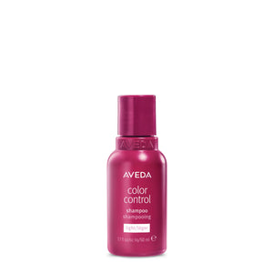 Botella de Aveda Color Control Ligero Shampoo protege el color en cabellos finos.