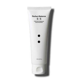 B_LAB CICA Soft Meltaway Balm en tubo frontal para limpieza suave