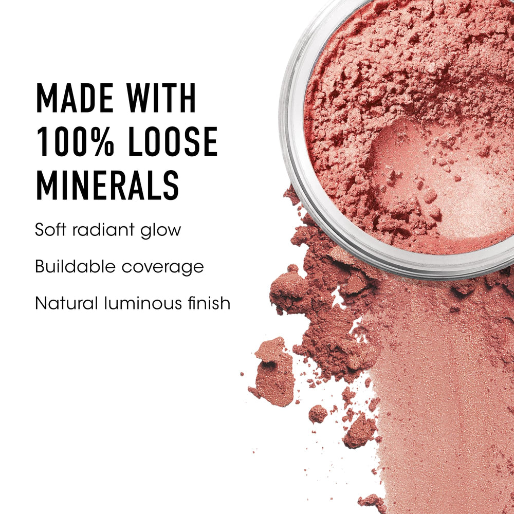 bareMinerals blush aplicación suave facilita la mezcla y la personalización.