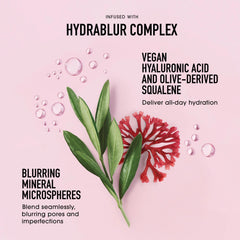 BareMinerals Complexion Rescue Blonzer contiene ácido hialuronico para hidratación.