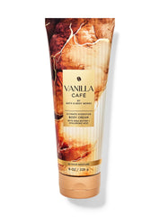 Crema corporal Bath & Body Works vainilla café para hidratación duradera y aroma reconfortante.