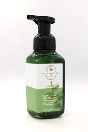 Bath & Body Works jabón de manos espumoso Eucalipto y Menta, botella para uso diario suave