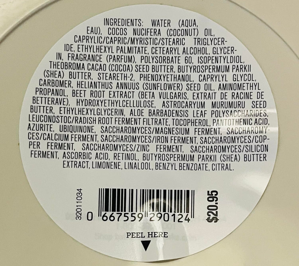 Bath & Body Works Vanilla Romance, textura cremosa de manteca corporal para piel suave.