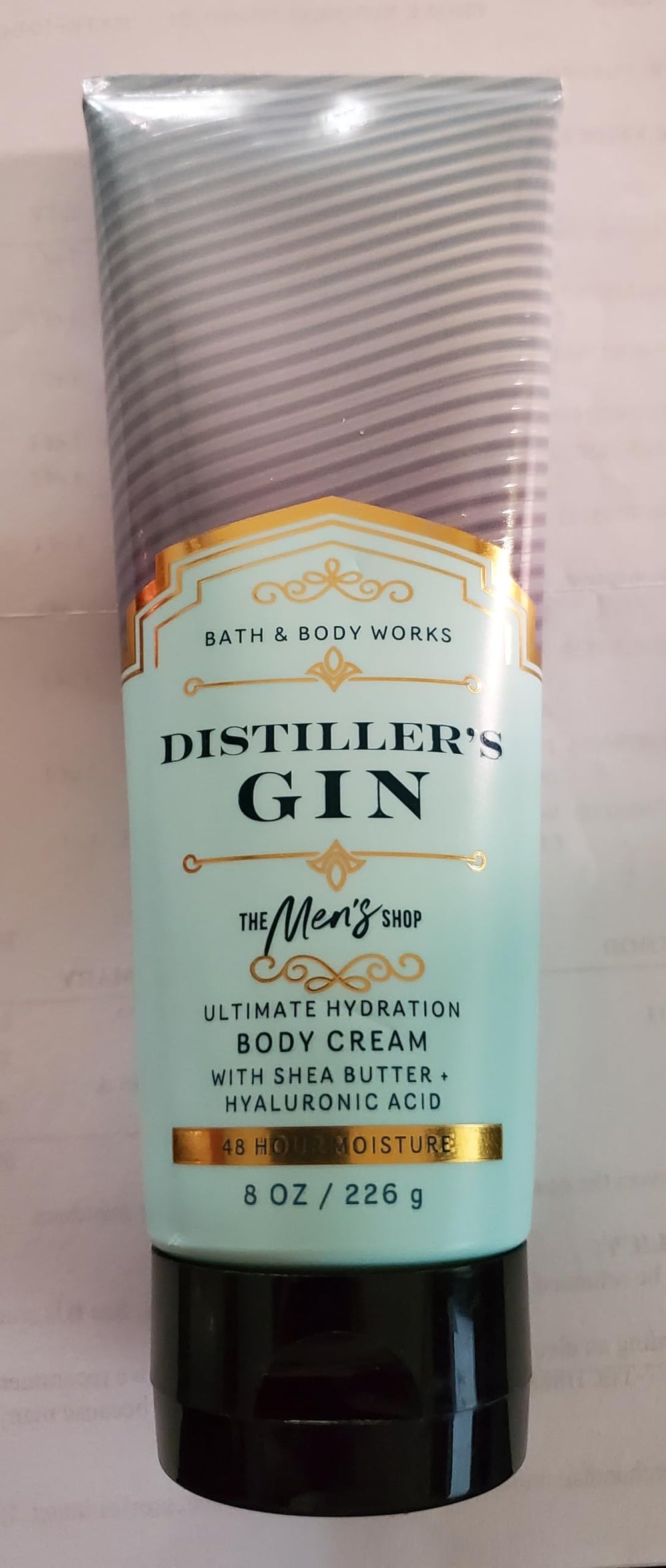 Bath & Body Works envase doble, práctico para cuidado diario.