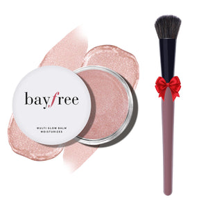 bayfree multi crema rubor muestra en mejilla para un tono natural