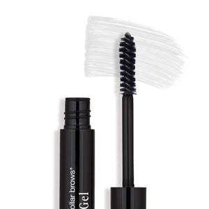 Gel para cejas BDB con fórmula clara, aplicación suave para un look natural.