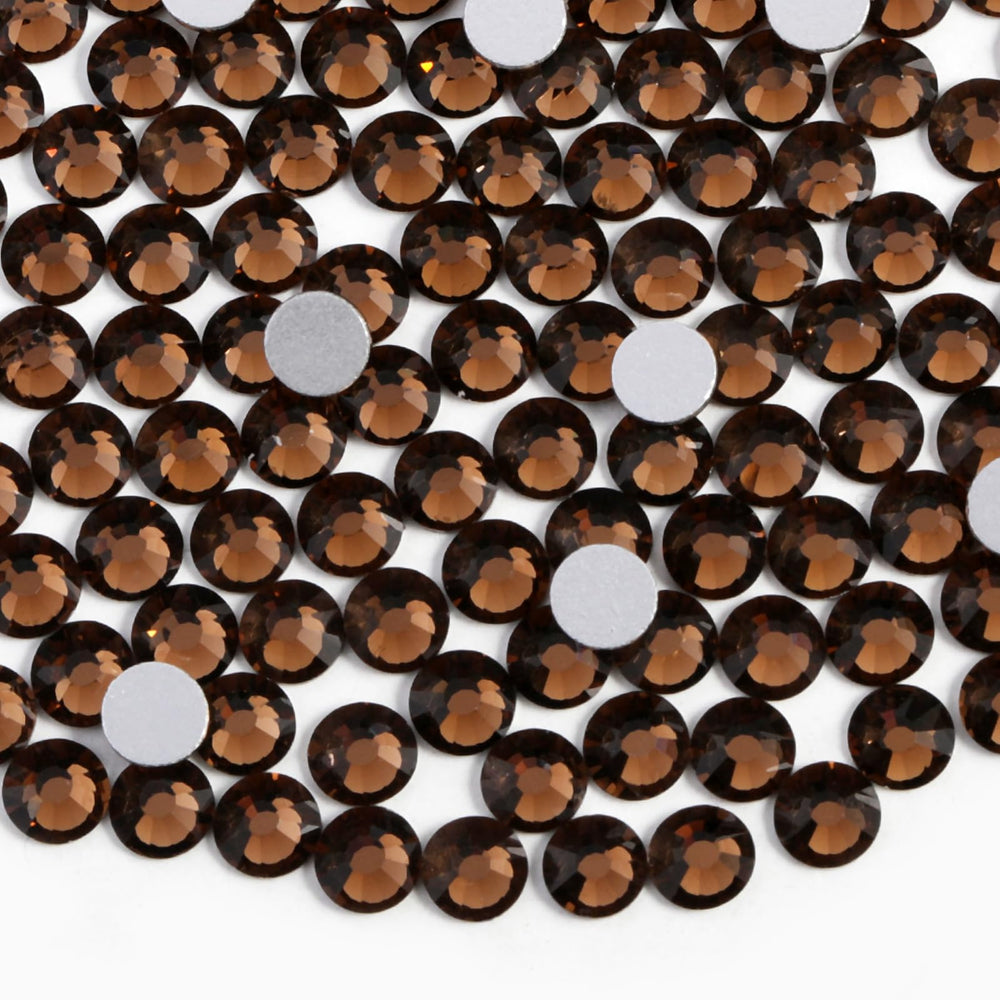 BEADSLAND rinestones dorso plano, acabado perfecto para pegar con adhesivo.