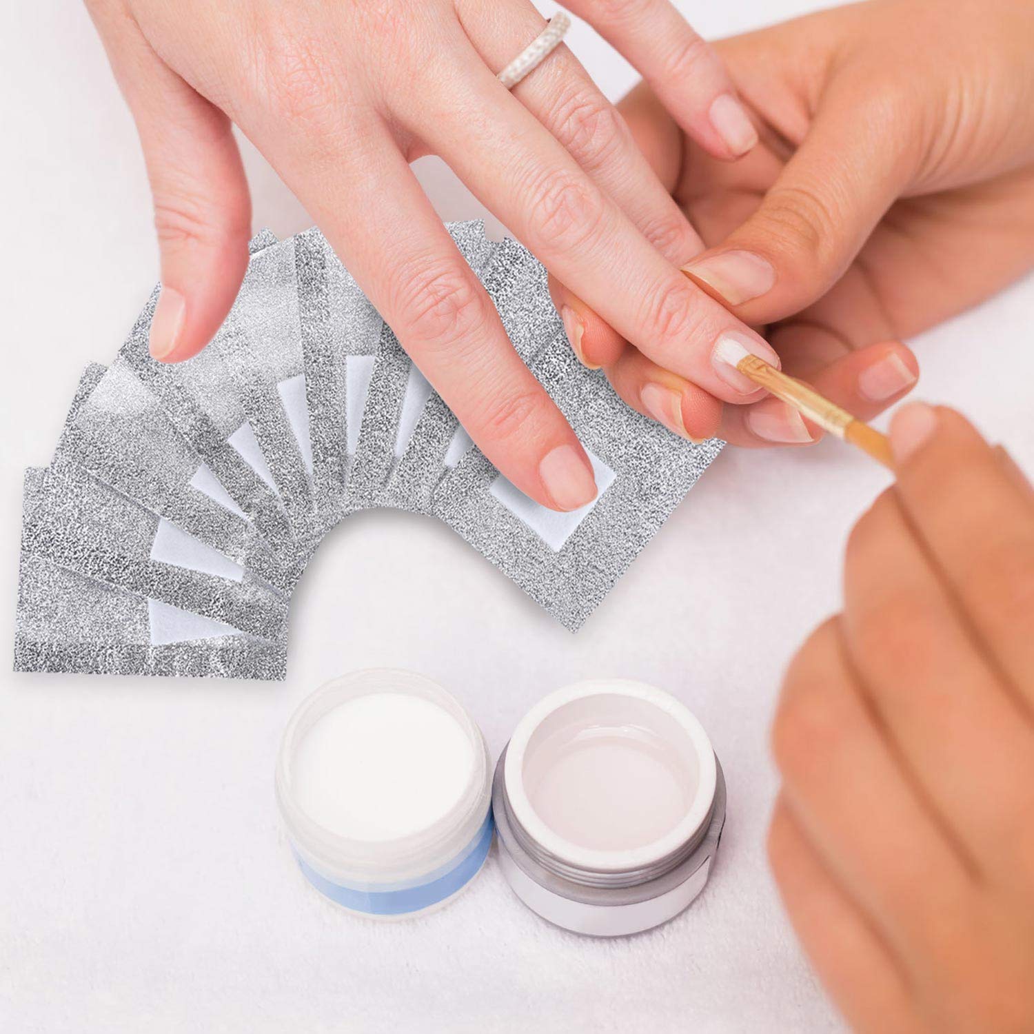 Beauty Max: kit de 600 piezas para retirar esmalte sin complicaciones.