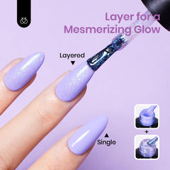 Beetles Esmalte Gel Glitter Morado Detalle Brillo: primer plano del brillo intenso.