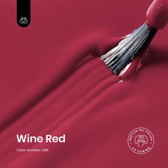 Beetles Gel Rojo Vino muestra cobertura uniforme en uñas