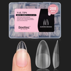 Beetles Gel Polish: puntas de gel en almendra mate para ajuste rápido.