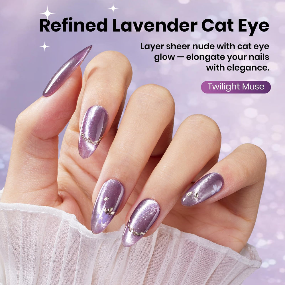 Beetles Twilight Muse: muestra de efecto cat-eye para uñas deslumbrantes.