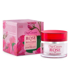 Biofresh Rosa de Bulgaria crema de día frente al frasco, hidratación suave.